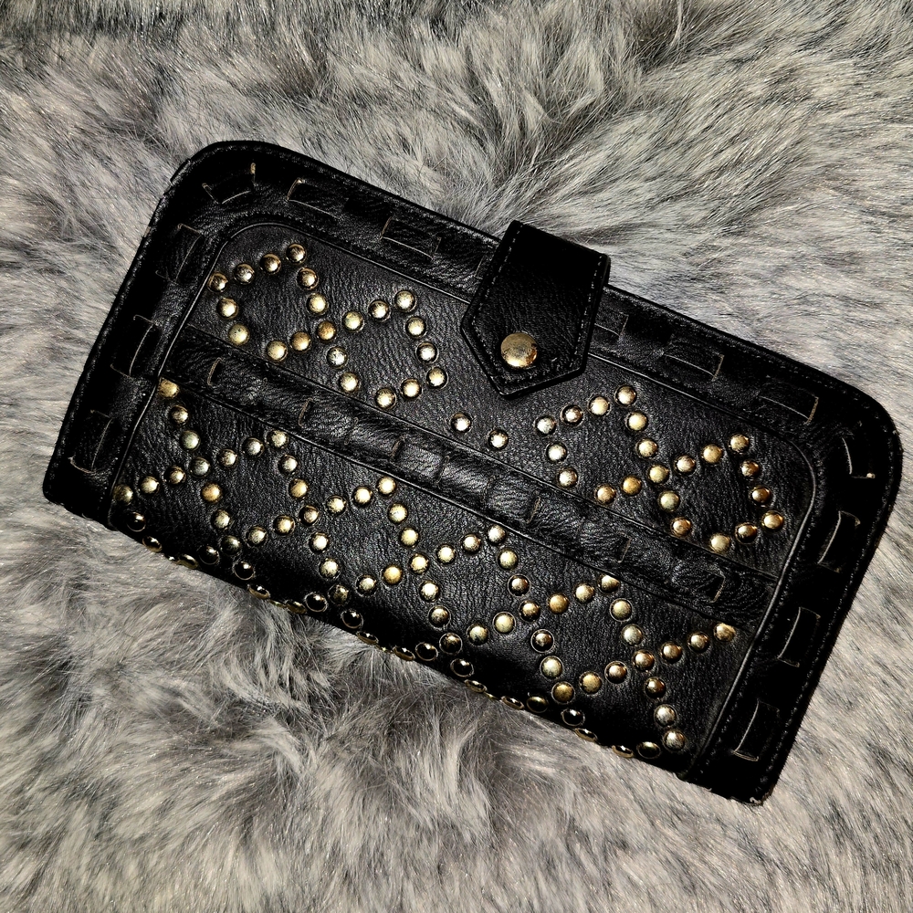 Urban Expression Vegan Leather Wallet